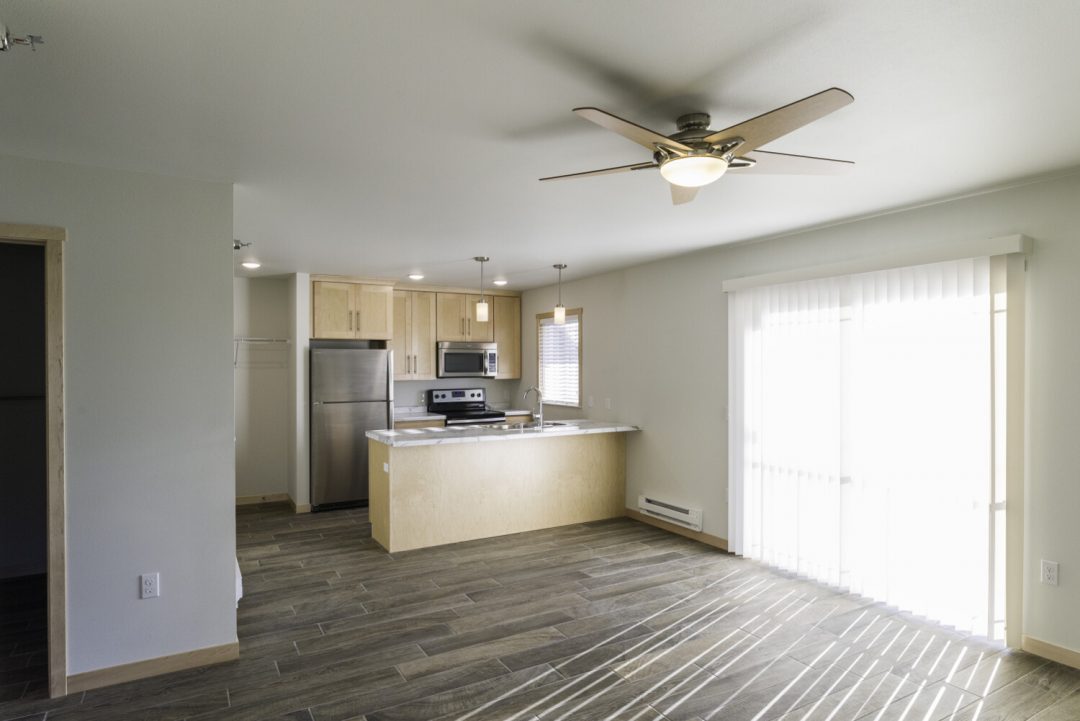 Sunset Terrace Apartments | Roush Rentals